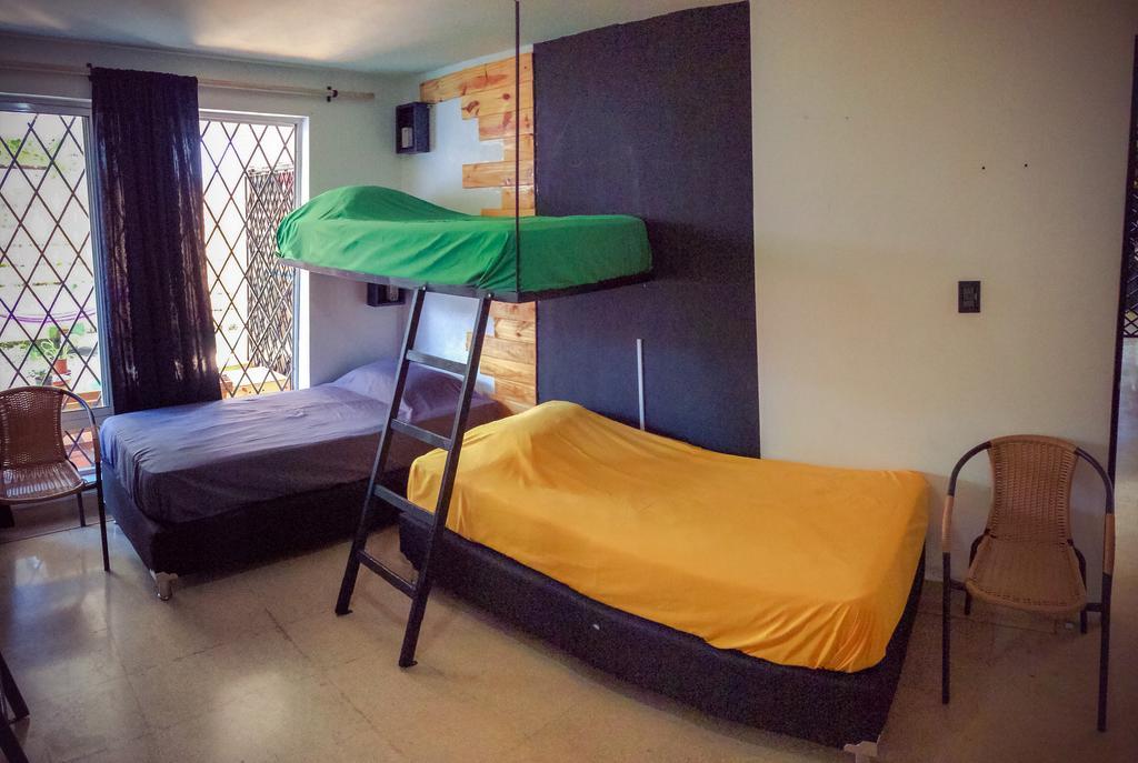 Blackpine Hostel 메딜린 객실 사진
