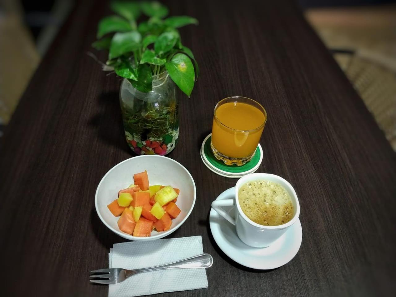 Blackpine Hostel 메딜린 외부 사진